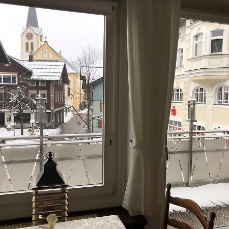 Hotel Am Rathaus Оберштауфен Экстерьер фото