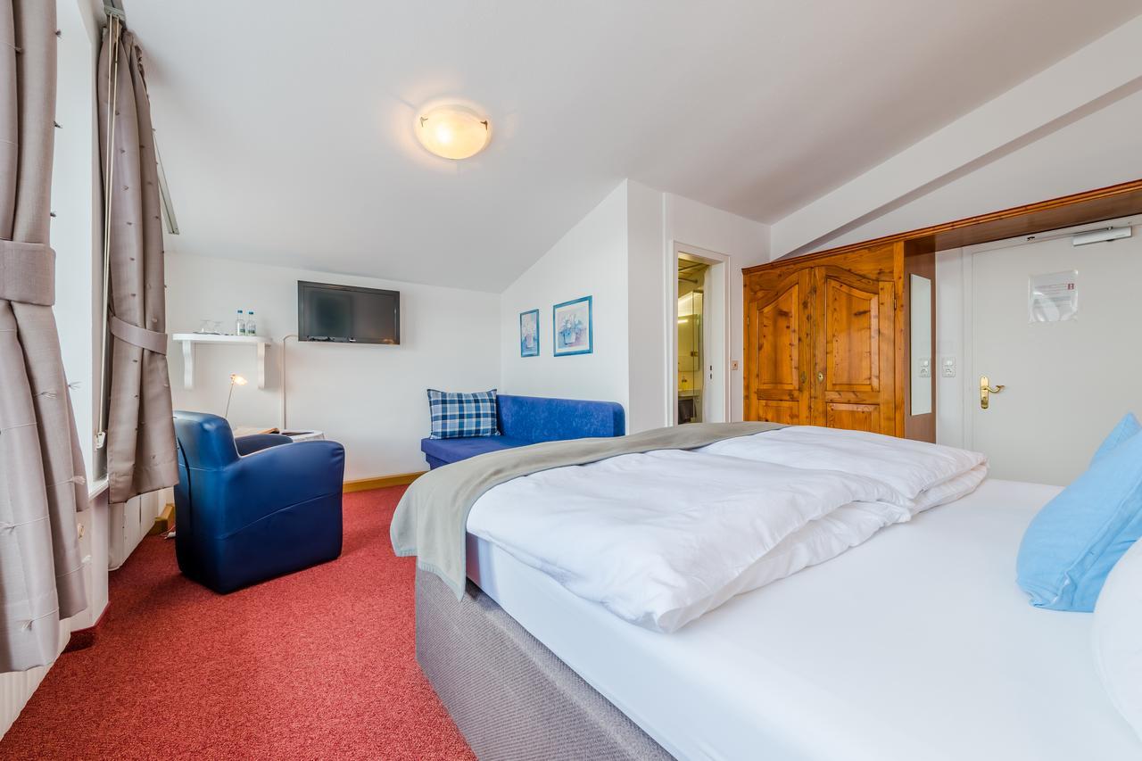 Hotel Am Rathaus Оберштауфен Экстерьер фото