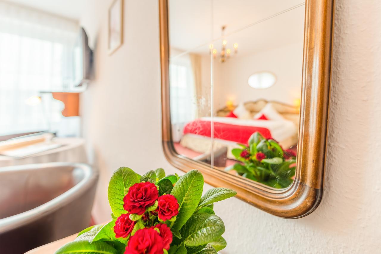 Hotel Am Rathaus Оберштауфен Экстерьер фото